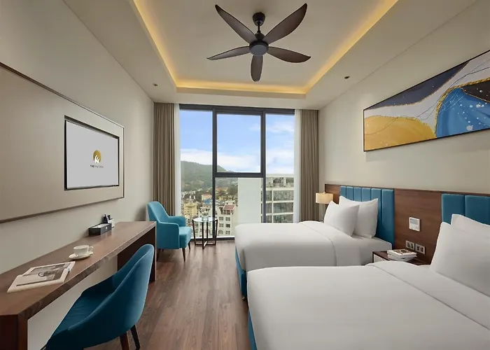 The Watson Premium Hạ Long