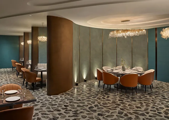 The Watson Premium Hotel Hạ Long